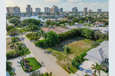 505 Turtle Hatch Rd, Naples, FL 34103 - Photo 4