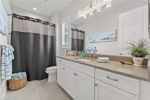 2620 Seychelles Cir, Naples, FL 34112 - Photo 36