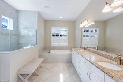 9282 Quarry Dr, Naples, FL 34120 - Photo 20