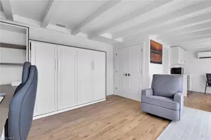 367 Mooring Line Dr, Naples, FL 34102 - Photo 32