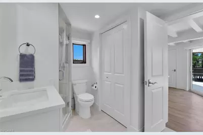 367 Mooring Line Dr, Naples, FL 34102 - Photo 26