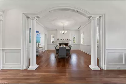 2325 Lantern Ln, Naples, FL 34102 - Photo 14