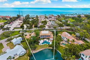 2325 Lantern Ln, Naples, FL 34102 - Photo 48