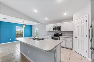 1319 NW 14th Pl, Cape Coral, FL 33993 - Photo 10