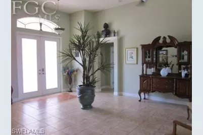 161 SE 17th St, Cape Coral, FL 33990 - Photo 4