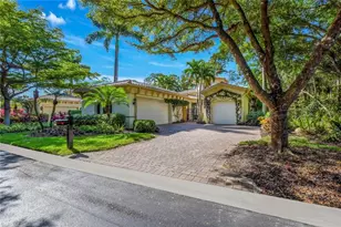 18051 Lagos Way, Naples, FL 34110 - Photo 2