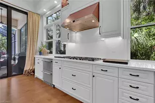 18051 Lagos Way, Naples, FL 34110 - Photo 12