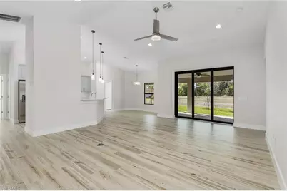 346 SW 28th Pl, Cape Coral, FL 33991 - Photo 10