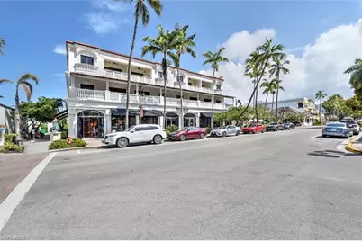 555 5th Ave S #PH-1, Naples, FL 34102 - Photo 1