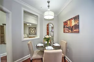 555 5th Ave S, Naples, FL 34102 - Photo 12