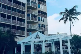 4041 Gulf Shore Blvd N, Naples, FL 34103 - Photo 4