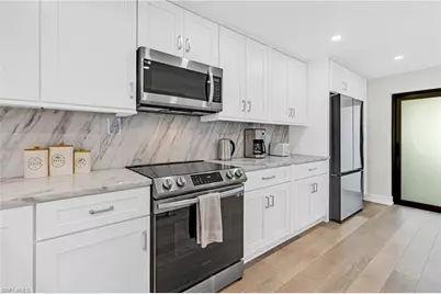 16321 Kelly Woods Dr #179, Fort Myers, FL 33908 - Photo 10