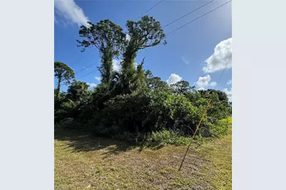 453 Lampion Ave S, Lehigh Acres, FL 33974 - Photo 1