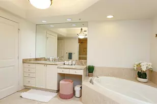 1060 Borghese Ln, Naples, FL 34114 - Photo 50