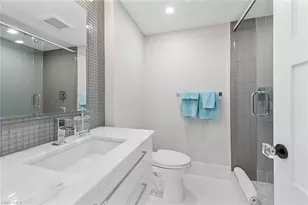 4031 Gulf Shore Blvd N, Naples, FL 34103 - Photo 12