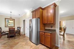 2635 Maraval Ct, Cape Coral, FL 33991 - Photo 10