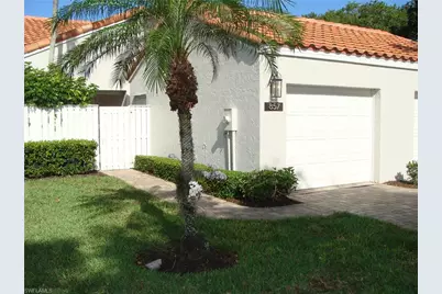 857 Reef Point Cir, Naples, FL 34108 - Photo 2