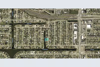 2716 SW 2nd Pl, Cape Coral, FL 33914 - Photo 2