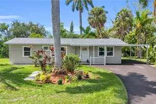 135 Standish Cir, North Fort Myers, FL 33903 - Photo 1