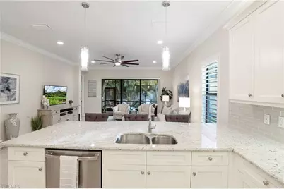 13435 Silktail Dr, Naples, FL 34109 - Photo 10