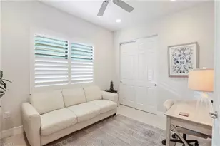 13435 Silktail Dr, Naples, FL 34109 - Photo 14