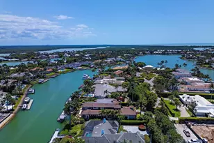 3495 Gin Ln, Naples, FL 34102 - Photo 2