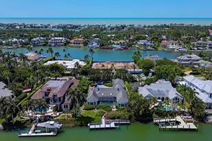 3495 Gin Ln, Naples, FL 34102 - Photo 4