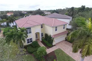 9983 Colonial Walk N, Estero, FL 33928 - Photo 32