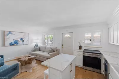 980 7th Ave S #107, Naples, FL 34102 - Photo 4