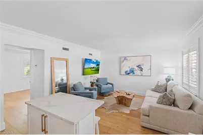 980 7th Ave S #107, Naples, FL 34102 - Photo 2