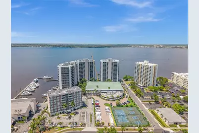 1900 Virginia Ave #902, Fort Myers, FL 33901 - Photo 38