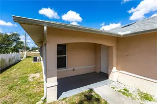 2130 NE 8th Pl, Cape Coral, FL 33909 - Photo 4