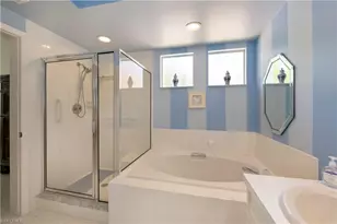 5809 Glencove Dr, Naples, FL 34108 - Photo 14