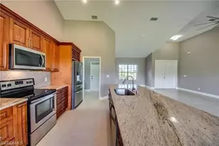 1425 NW 10th Terrace, Cape Coral, FL 33993 - Photo 8