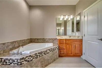 1425 NW 10th Ter, Cape Coral, FL 33993 - Photo 14