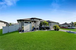 3246 NW 21st Terrace, Cape Coral, FL 33993 - Photo 4
