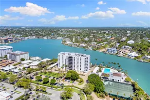 2398 Gulf Shore Blvd N, Naples, FL 34103 - Photo 34