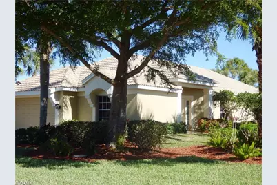 10051 Oakhurst Way, Fort Myers, FL 33913 - Photo 2
