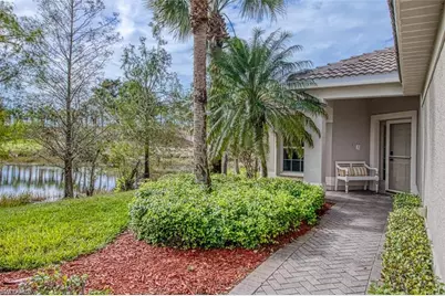 10072 Oakhurst Way, Fort Myers, FL 33913 - Photo 4