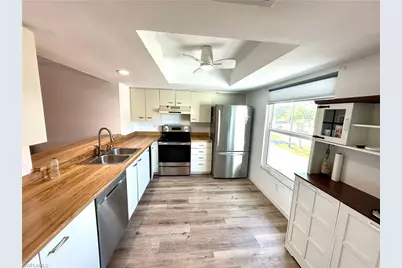 1521 SW 47th Ter #201, Cape Coral, FL 33914 - Photo 4