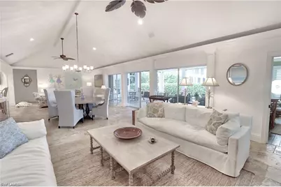 2201 Beacon Ln, Naples, FL 34103 - Photo 8