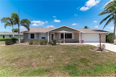 112 Blue Ridge Dr #55, Naples, FL 34112 - Photo 2