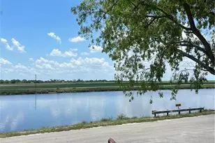 901 Thatcher Blvd, Moore Haven, FL 33471 - Photo 4