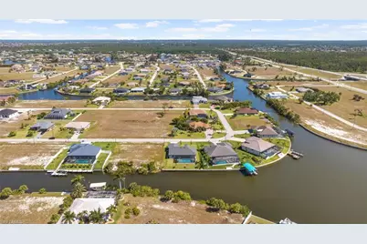 3234 NW 18th St, Cape Coral, FL 33993 - Photo 38