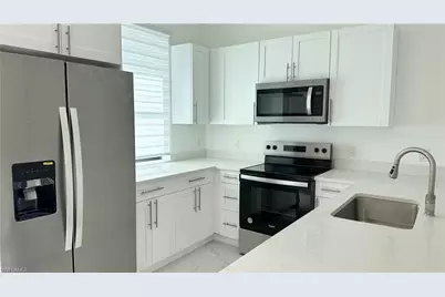 430/432 Bell Blvd S, Lehigh Acres, FL 33974 - Photo 6