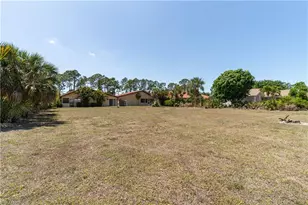 11207 San Sebastian Ln, Bonita Springs, FL 34135 - Photo 36