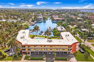 1666 Osprey Ave, Naples, FL 34102 - Photo 32