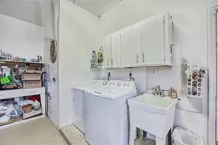 5482 Peppertree Dr, Fort Myers, FL 33908 - Photo 34