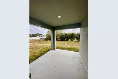 2509 38th St SW, Lehigh Acres, FL 33976 - Photo 12