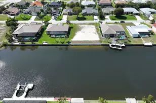 2517 SW 38th St, Cape Coral, FL 33914 - Photo 22